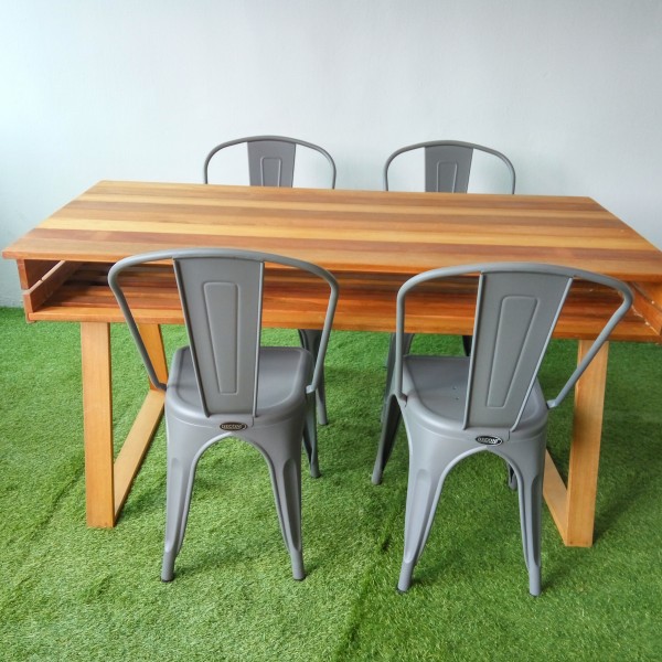 designer-table-balau-wood-kts-05