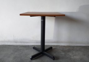 Cafe Table Balau Wood, RS-101