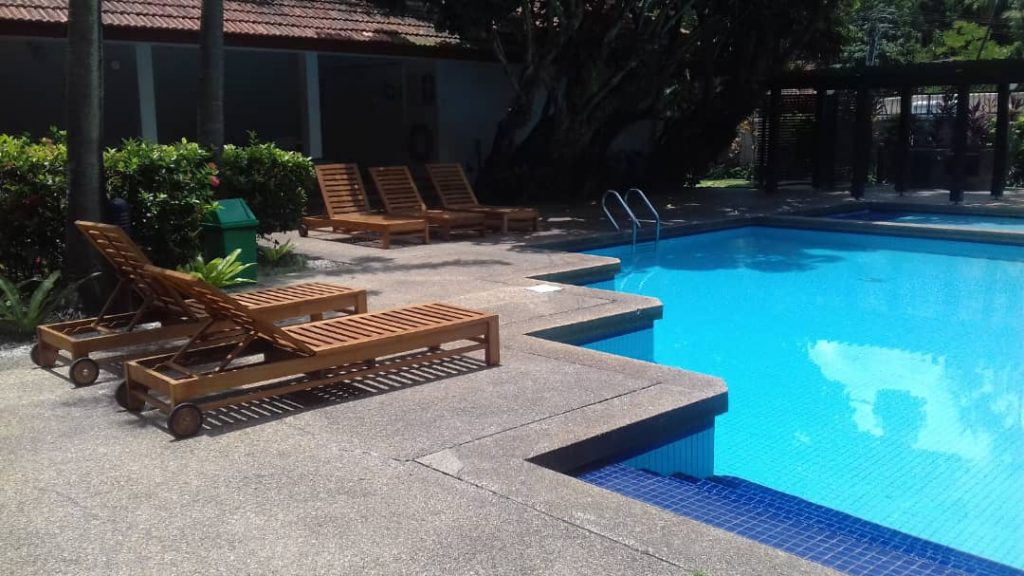 AXI Bayu Teak Dienblad 60x60x5 cm | 60 x 60 cm | A092.042.00 AXI Bayu Teak Dienblad 60x60x5 cm | 60 x 60 cm | A092.042.00