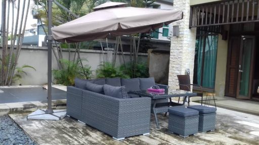 The Characteristics Of Outdoor Furniture?